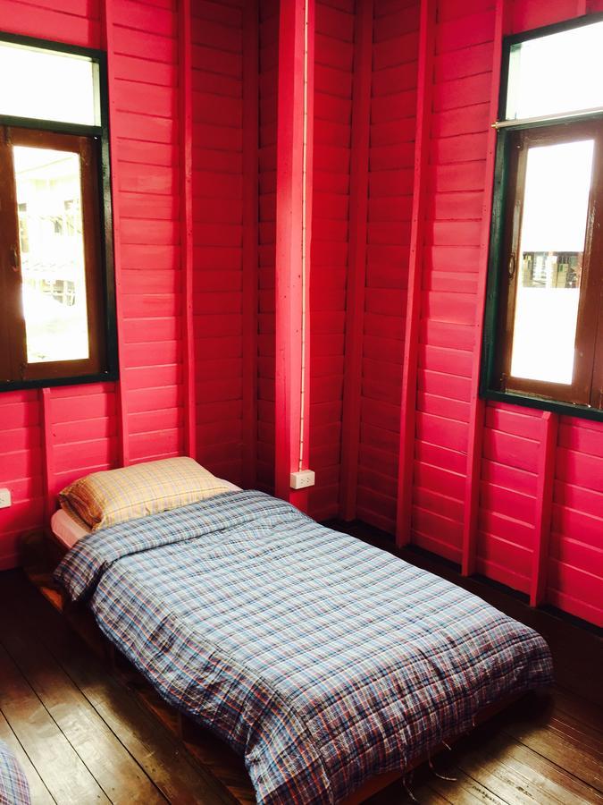 Bed Time Hostel Chiangrai Chiang Rai Exterior photo